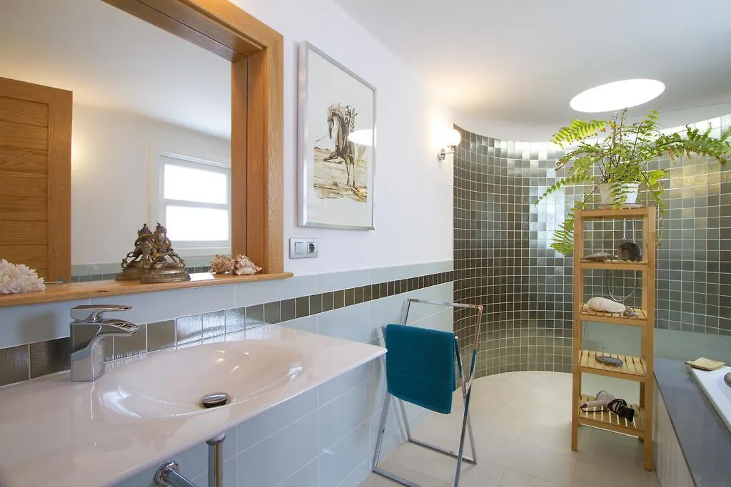 Villa Luna Mar - Magnificent Sea Views - Private Pool - Hot Tub Puerto Calero İspanya